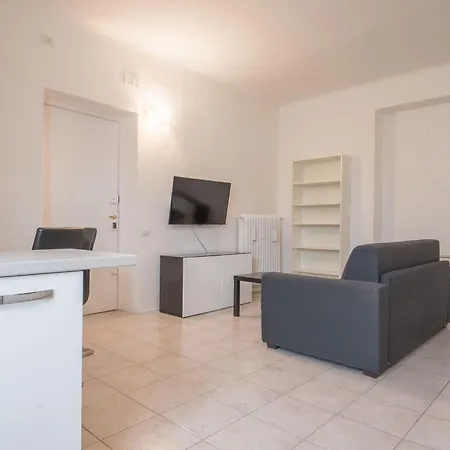 Apartment Appartme Venini 14c Milan